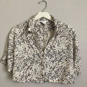 Kirious Cropped Button-Up Shirt - size xl